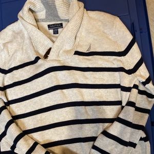 Nautica Men’s sweater